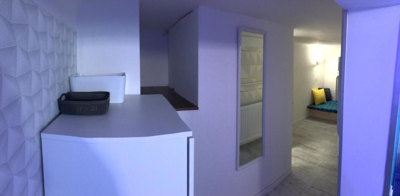 Corvin Ruinpub Designed Apartment Budapest Exterior foto